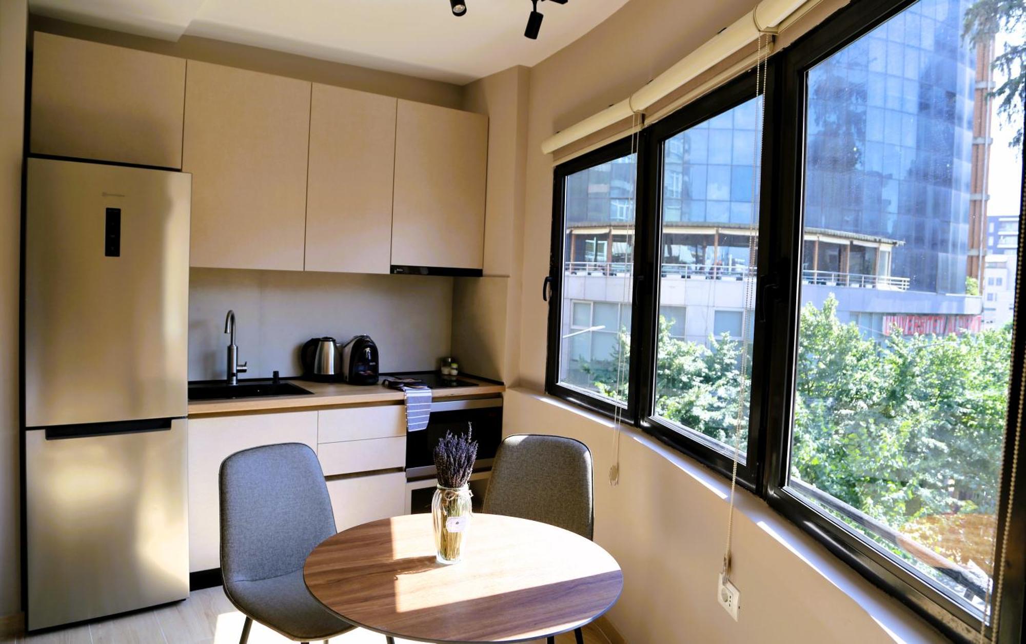 Apartman Stylish In Tirana, 3b